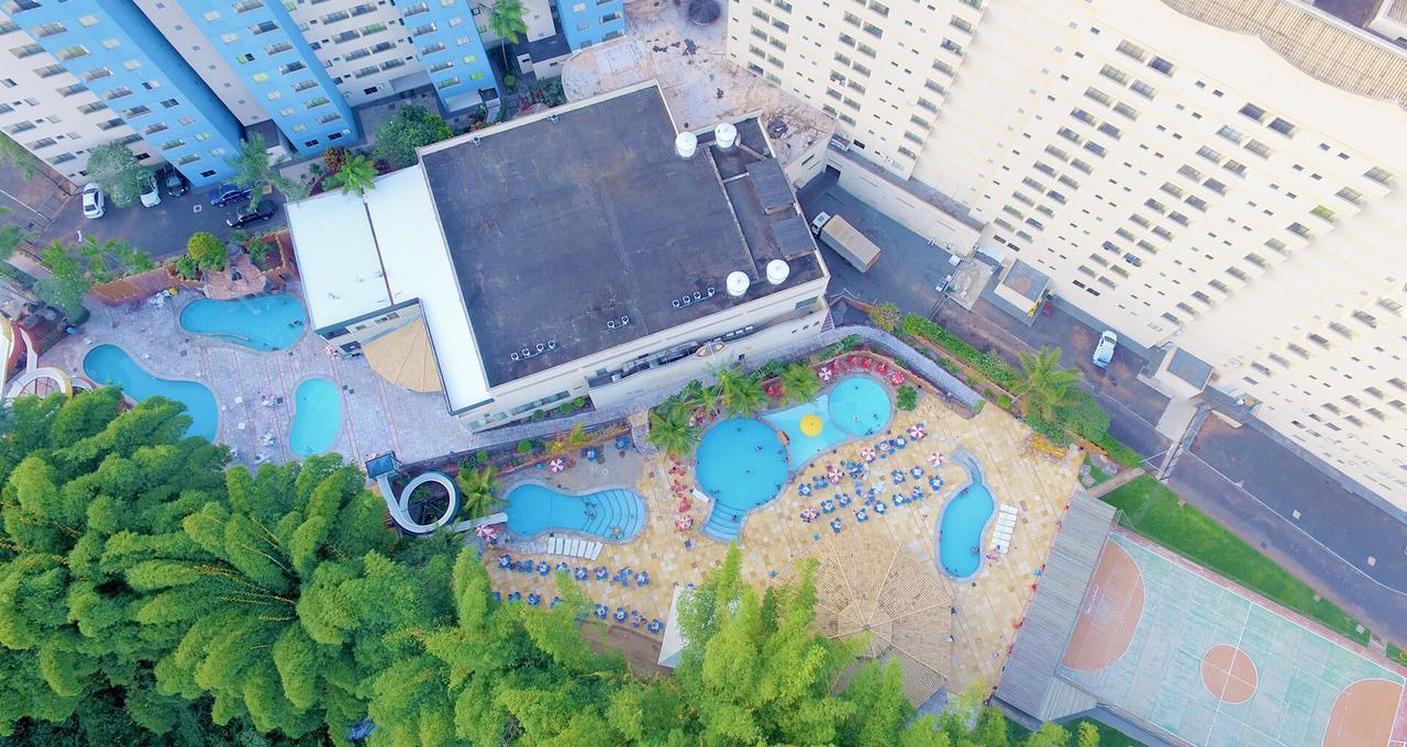Golden Dolphin Grand Hotel - Flats Caldas Novas Zewnętrze zdjęcie