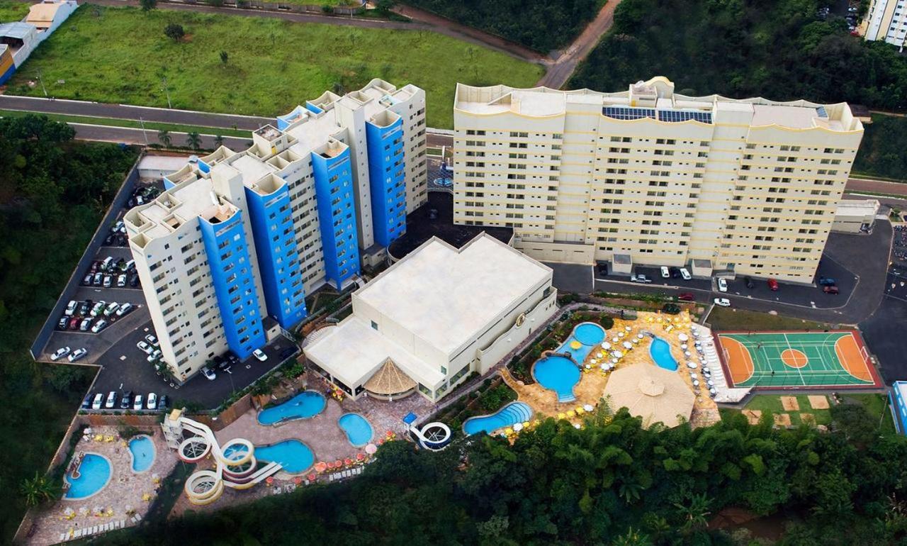 Golden Dolphin Grand Hotel - Flats Caldas Novas Zewnętrze zdjęcie