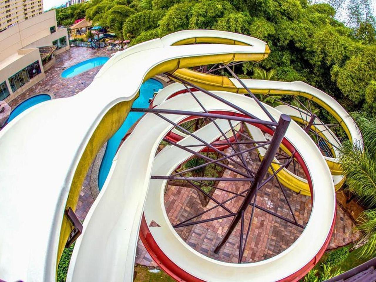 Golden Dolphin Grand Hotel - Flats Caldas Novas Zewnętrze zdjęcie