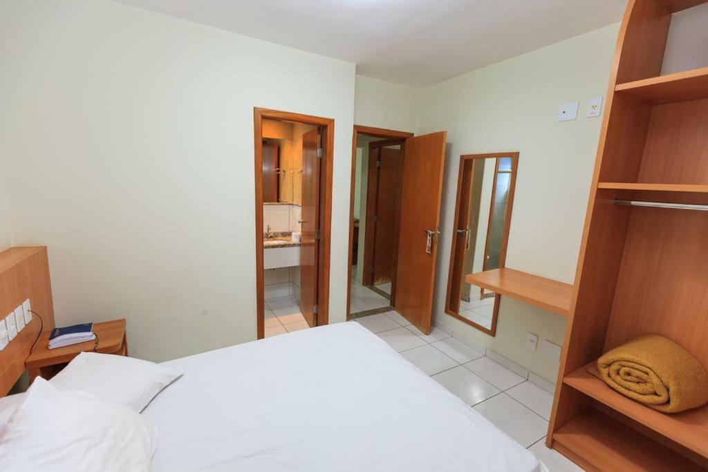 Golden Dolphin Grand Hotel - Flats Caldas Novas Zewnętrze zdjęcie